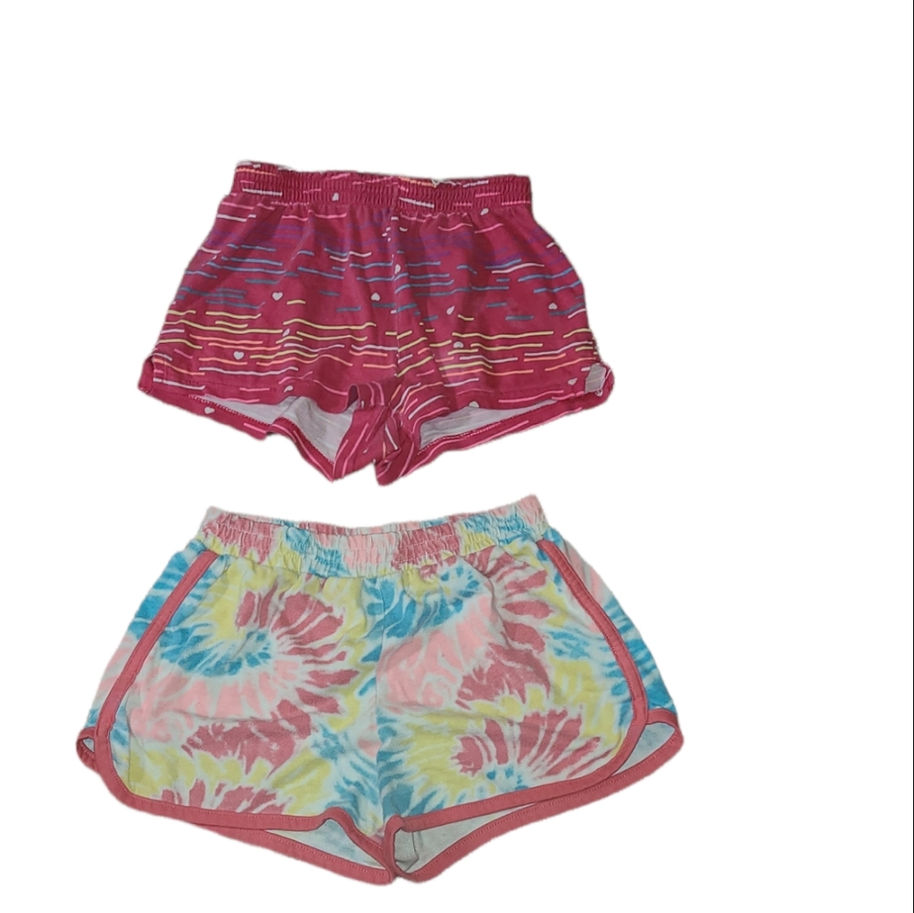Short pants for girls. Bundle of 2